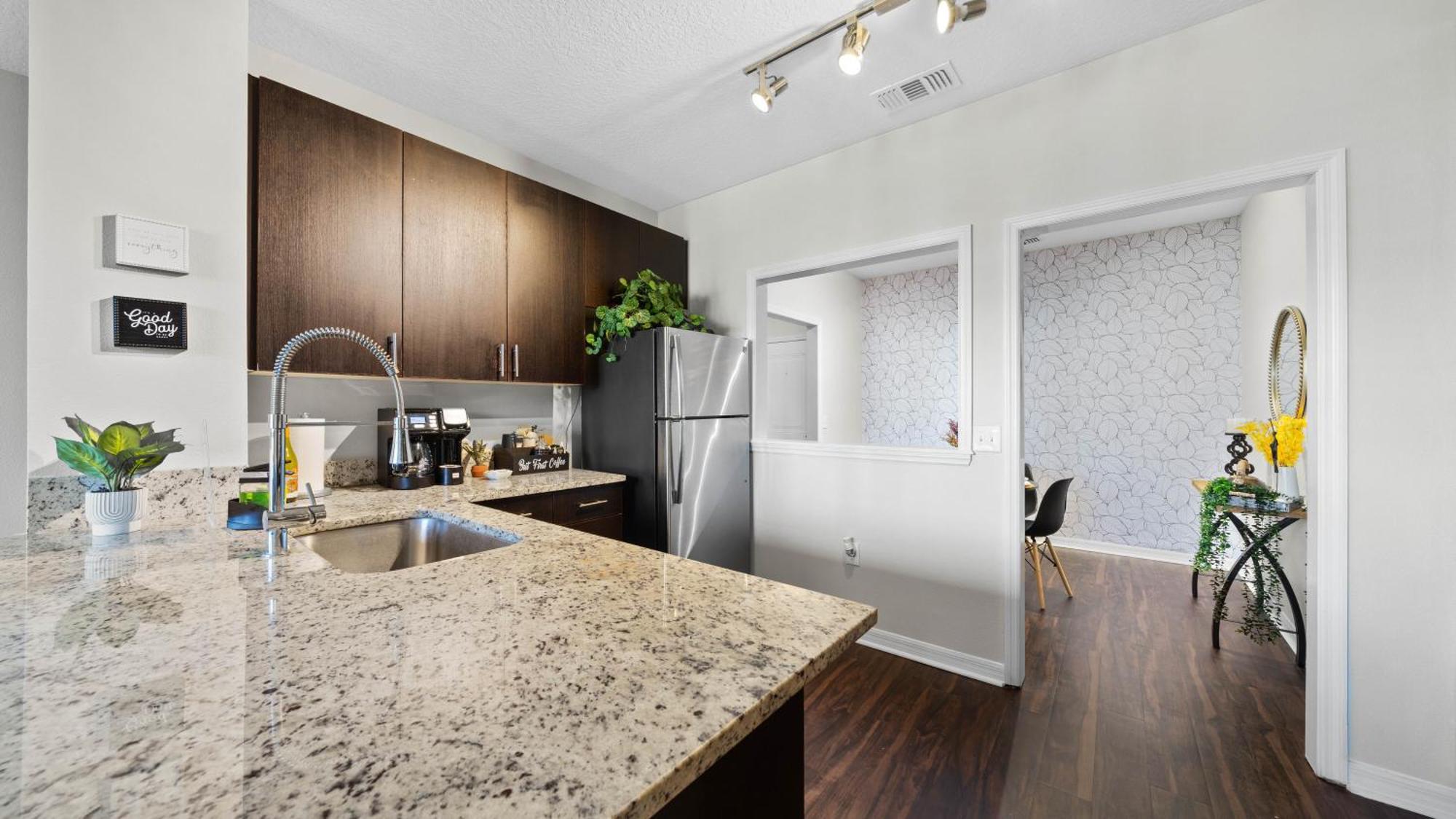 Ferienwohnung Cozy 2Br2Ba Gem-Near Airport Tampa Exterior foto